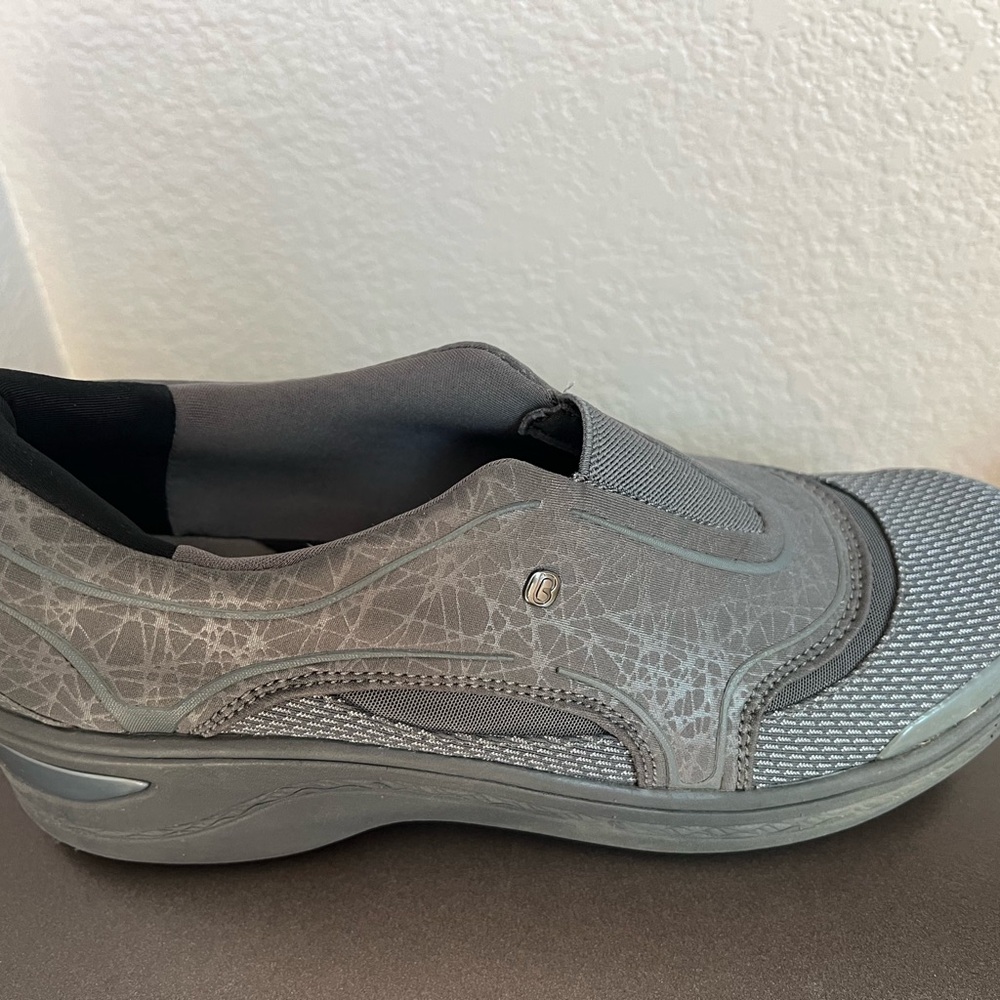 Slip on women’s shoes